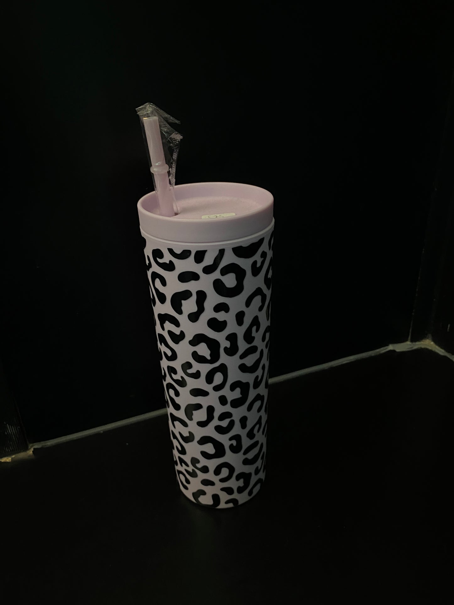 Leopard cups